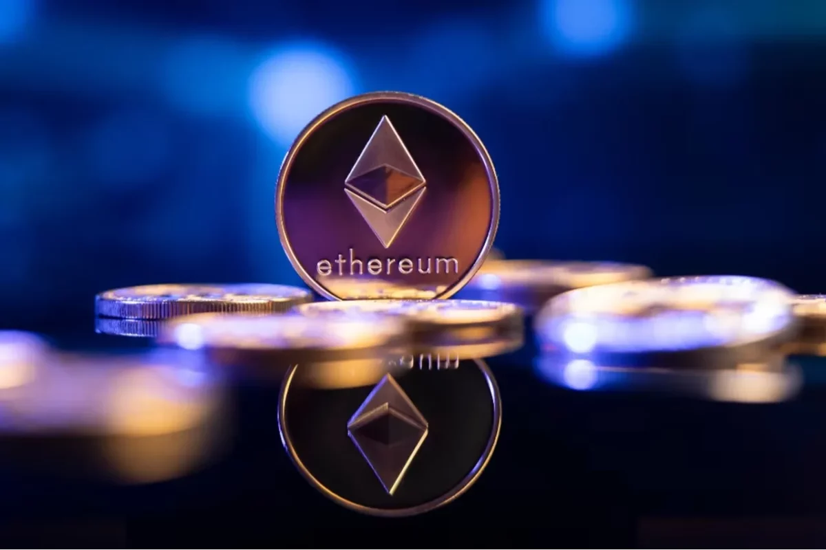 Ethereum (ETH) Buyers Eye $1,400 Zone Breakthrough